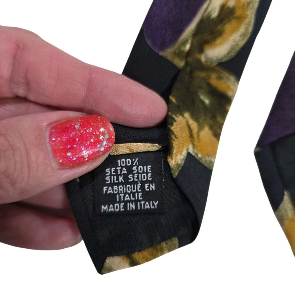 BOSS Hugo Boss Floral Silk‎ Neck Tie Mens Black Gold Purple Designer Italy